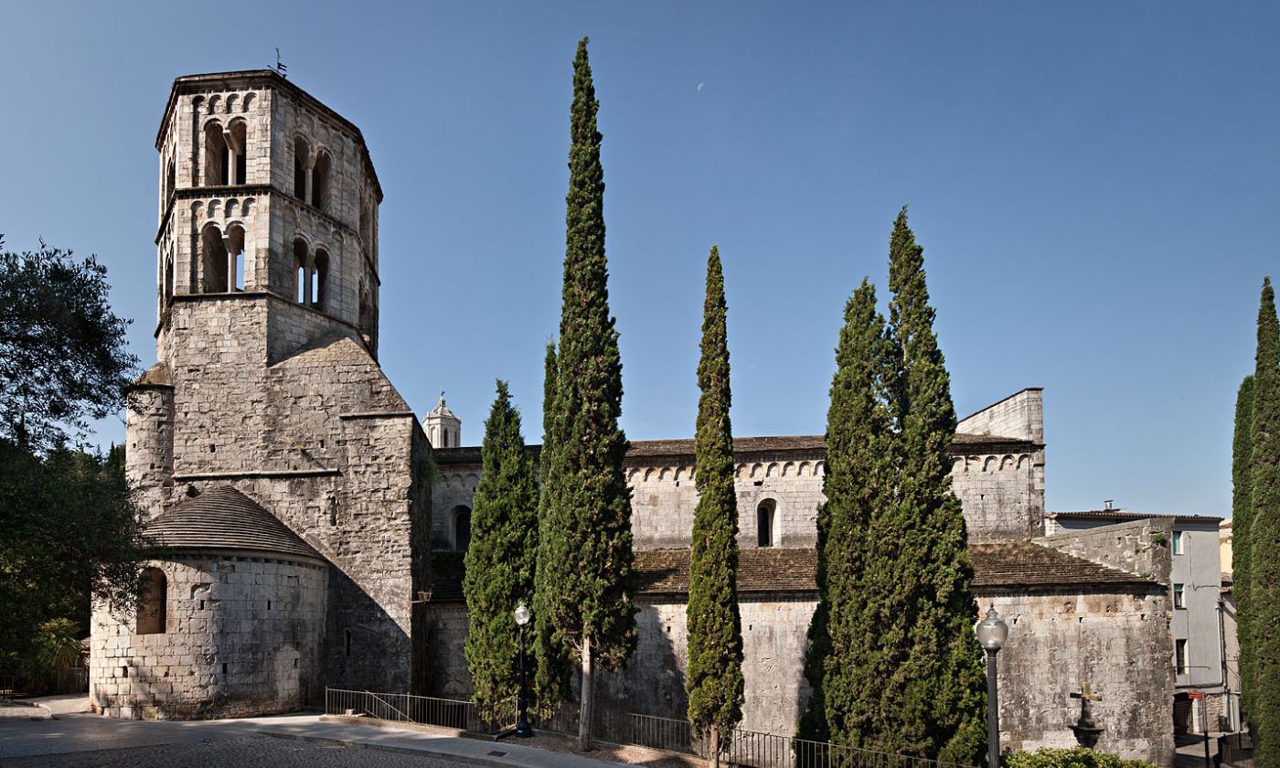 Пере де. Монастырь св. Доминика Girona. Монастырь Сан-пере-де-Гальиганс. Сант пере де Родес, Жирона. Жирона Сант пере де Галлигантс.